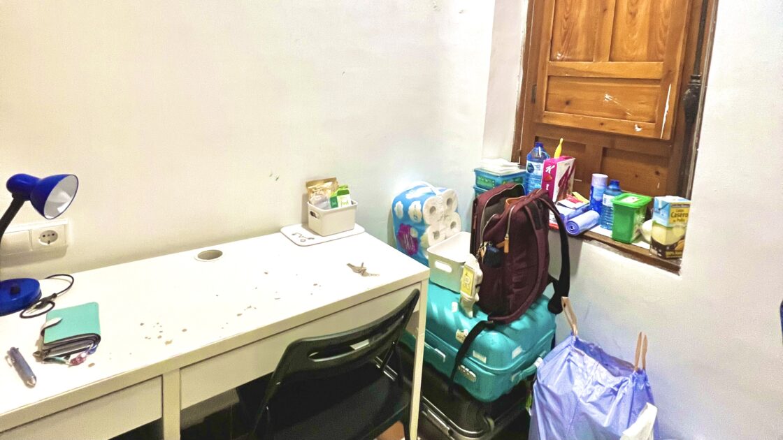 スペインのアリカンテにあるシェアハウス、ピソの部屋の写真