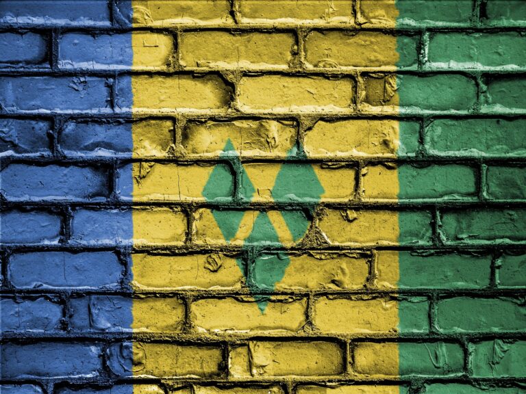 【セントビンセントってどんな国？生活は？】言語、気候や位置、衣服、食事、住居などの基本情報 はるカタルーニャ