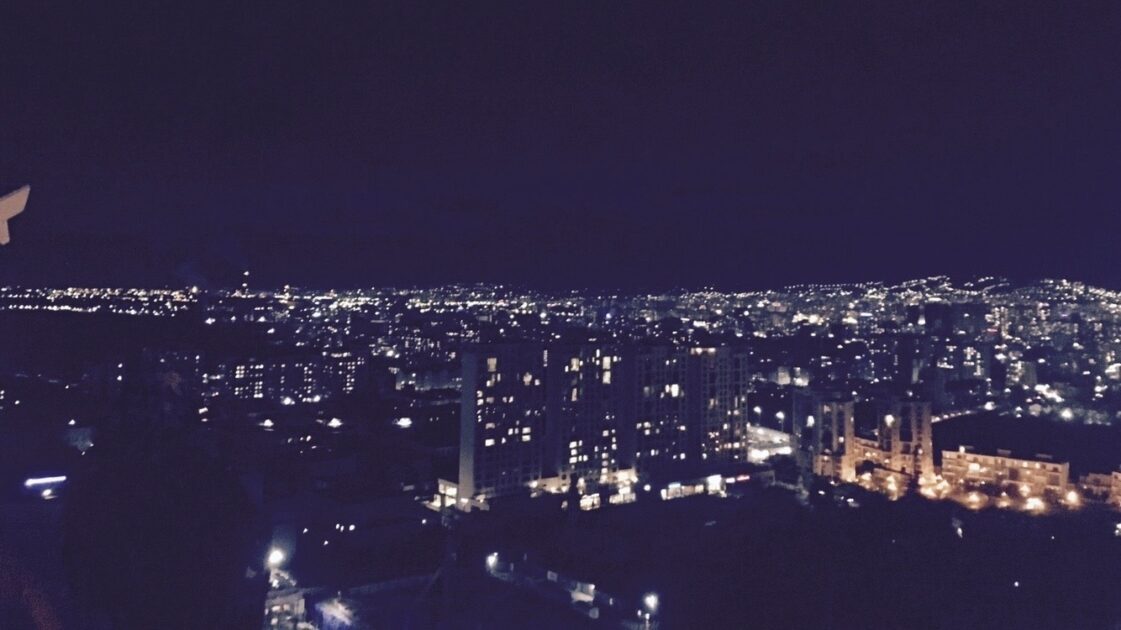 モンゴルの首都ウランバートルの夕焼け
