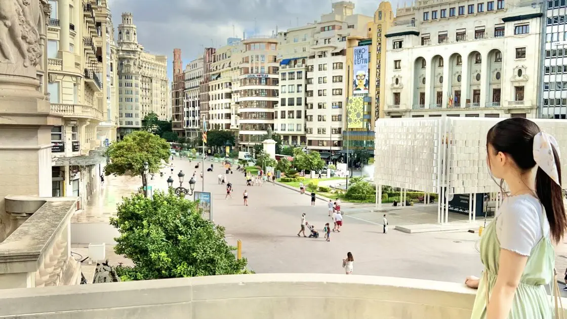 スペインのバレンシアの市庁舎からの景色