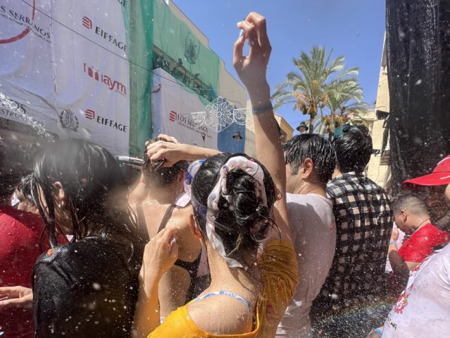 トマト祭り、ブニョール、トマティーナ、tomatina