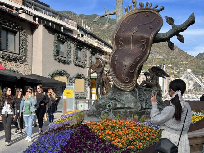 アンドラ公国 アンドララベリャ Andorra la Vella