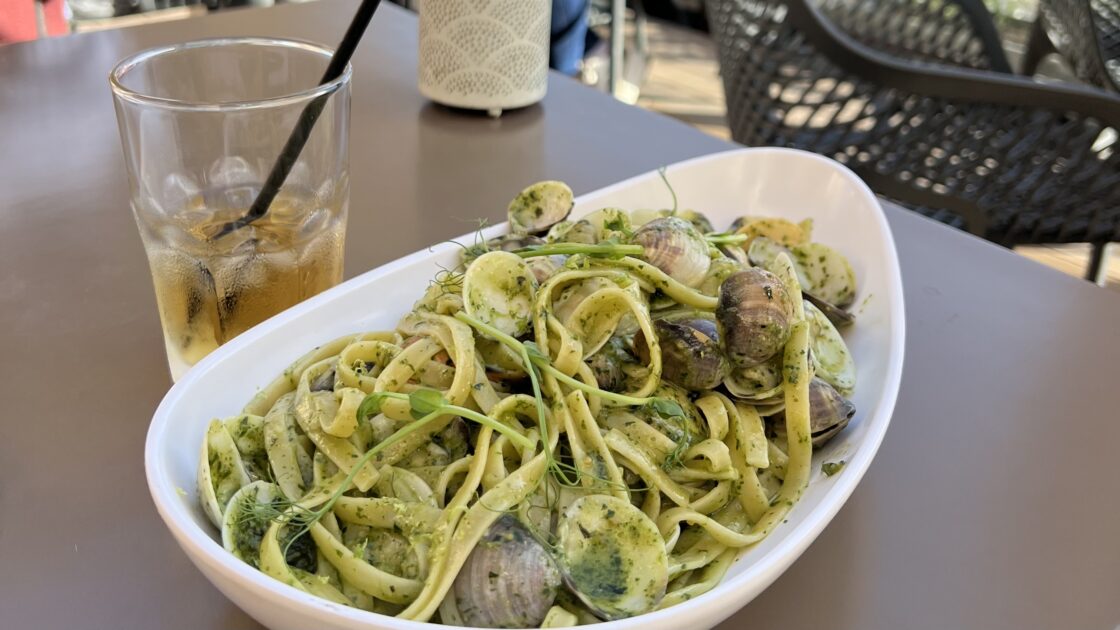 マルタ共和国の首都バレッタで食べた貝のパスタ