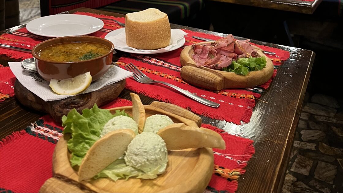 ブルガリアの首都ソフィアの伝統料理
