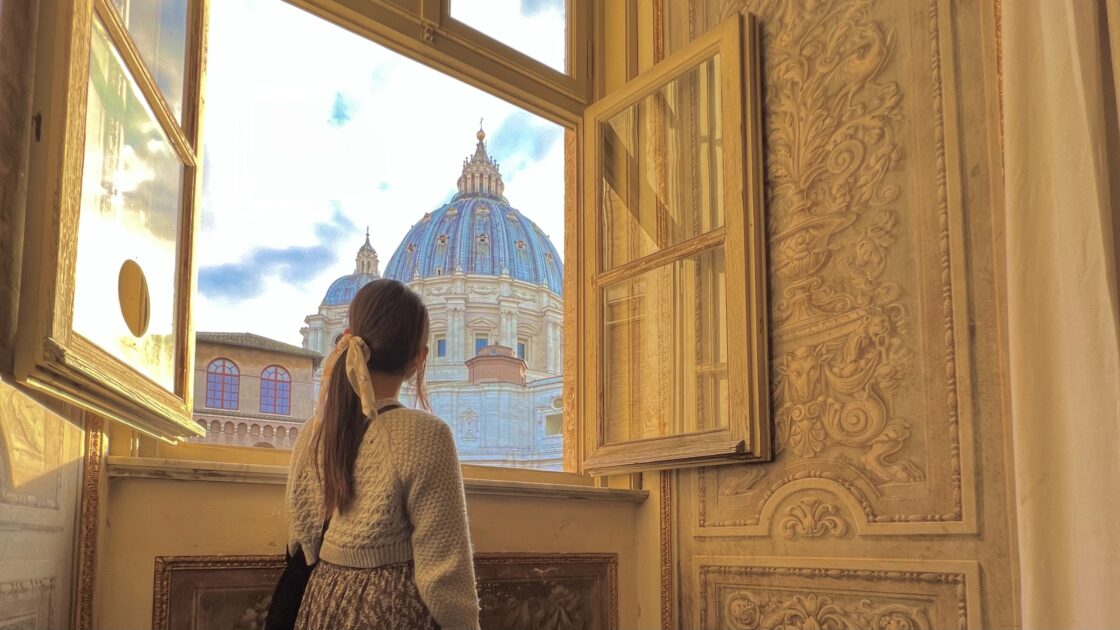 イタリアの首都ローマにあるヴァチカン市国の中から撮った写真