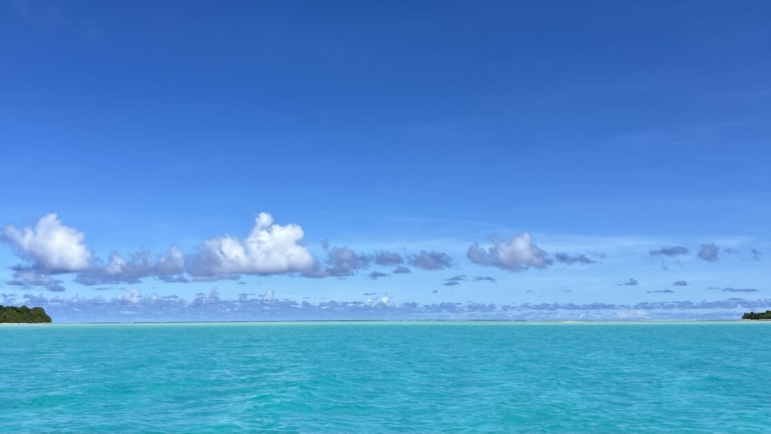 パラオの首都コロールから行った美しすぎる海の写真