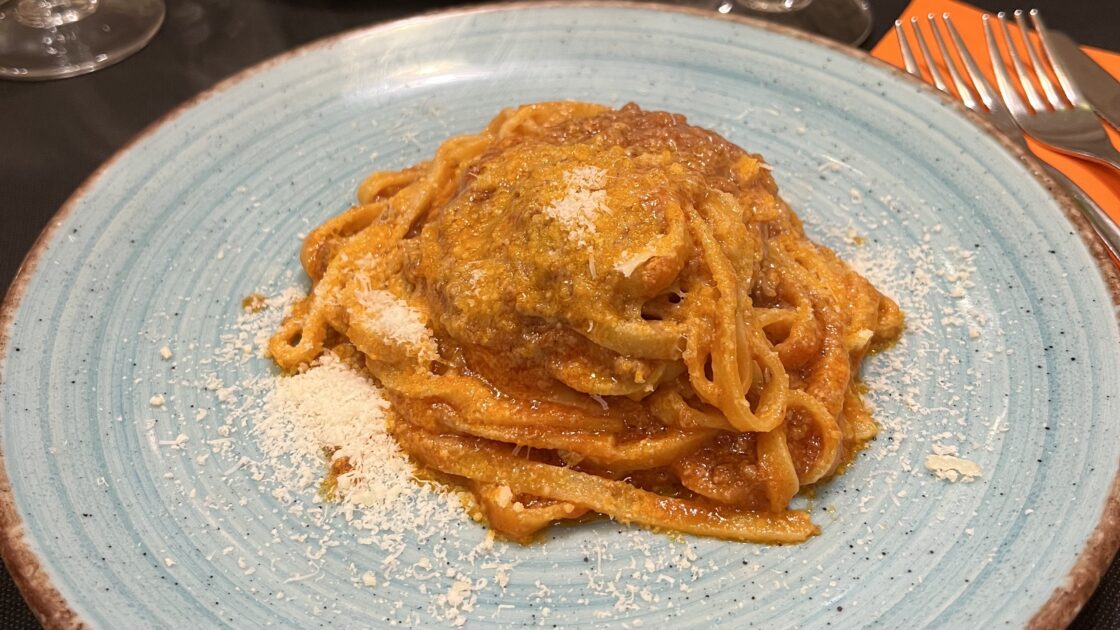 イタリアの首都ローマの有名店のパスタ