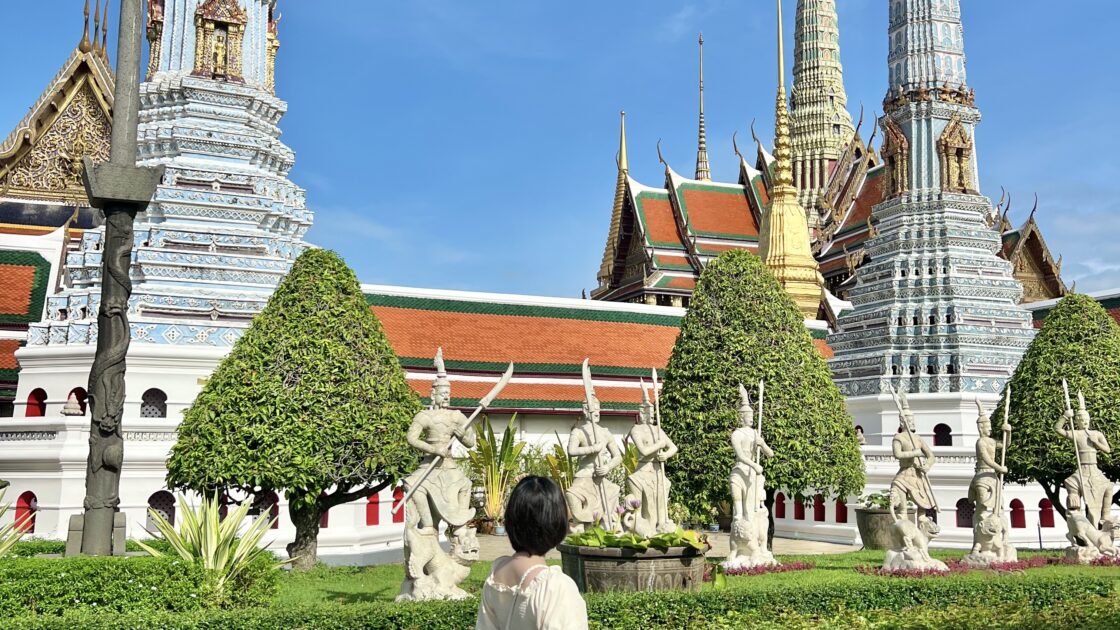タイの首都バンコクのエメラルド寺院