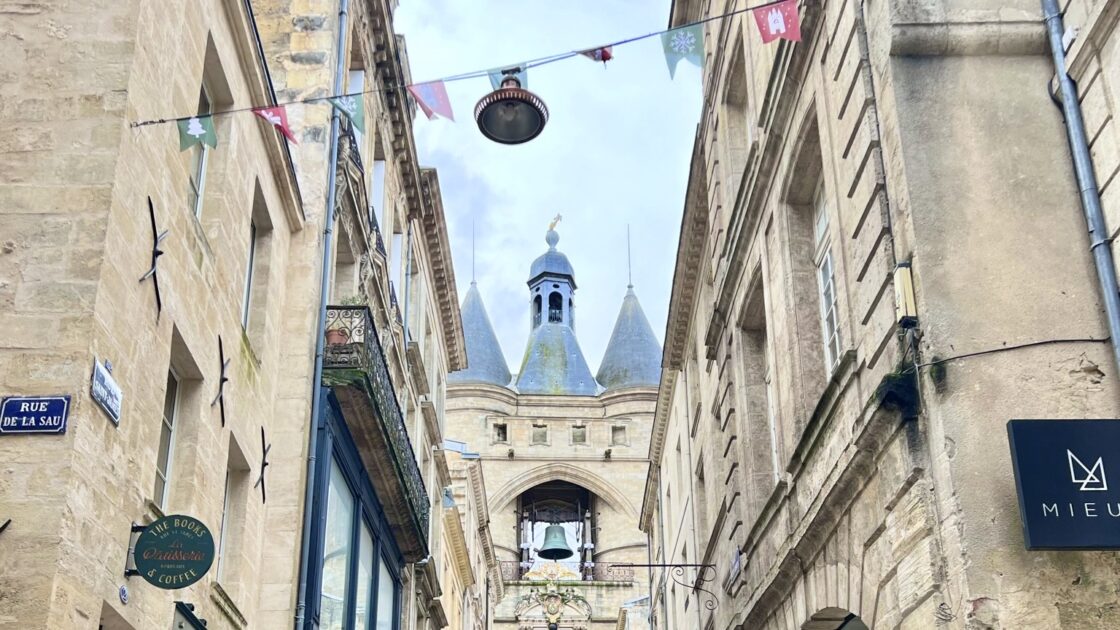 フランスのワインで有名な街ボルドーの街並み