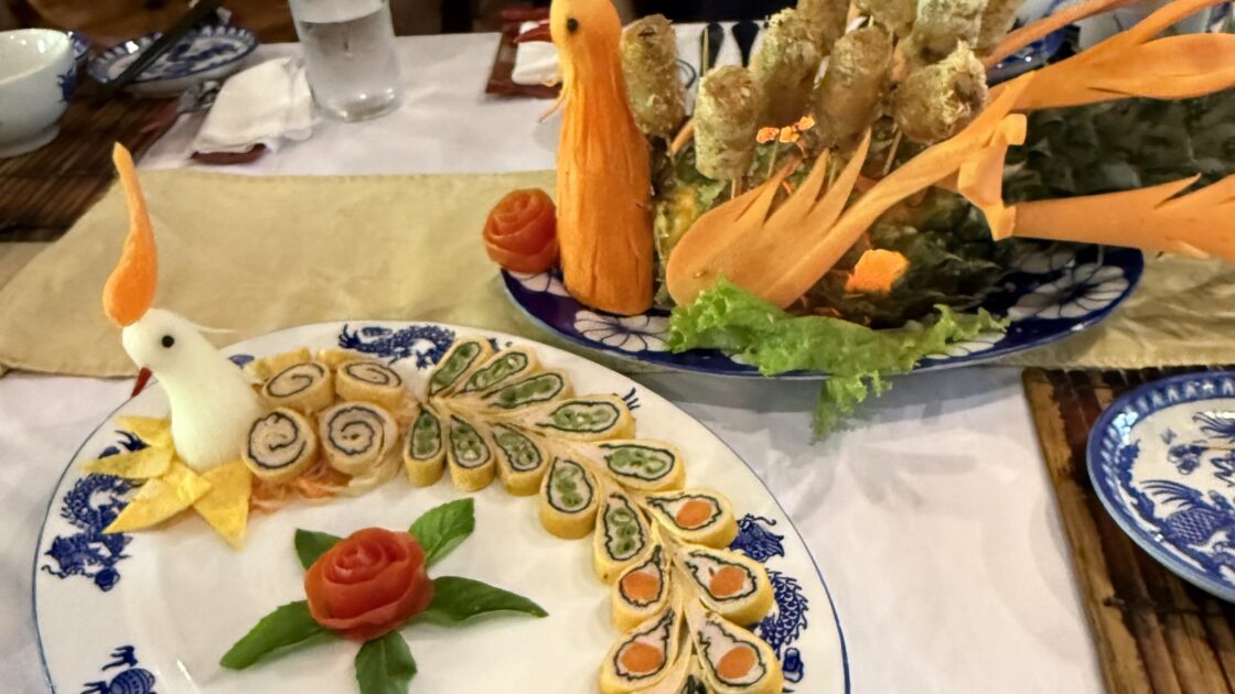 ベトナムのフエの宮廷料理