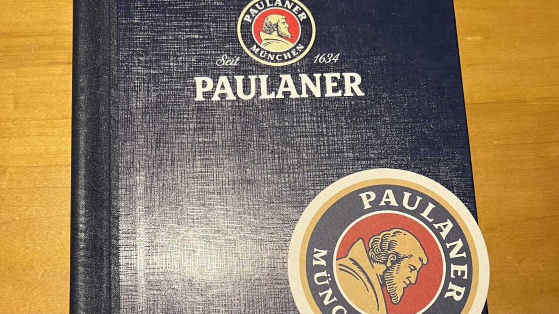 ドイツのハノーファーの伝統料理レストランPaulaner am Thielenplatz