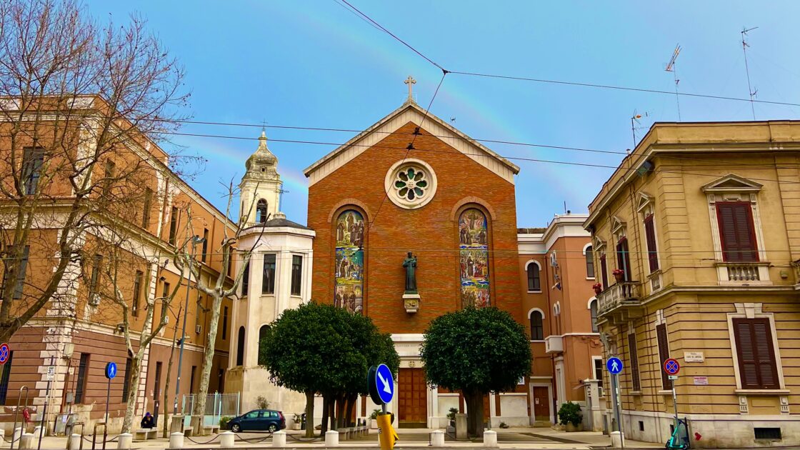 イタリアのバーリの街並み
