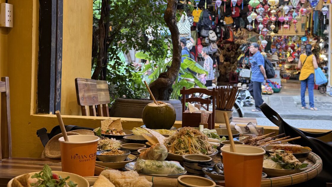 ホイアンの伝統料理