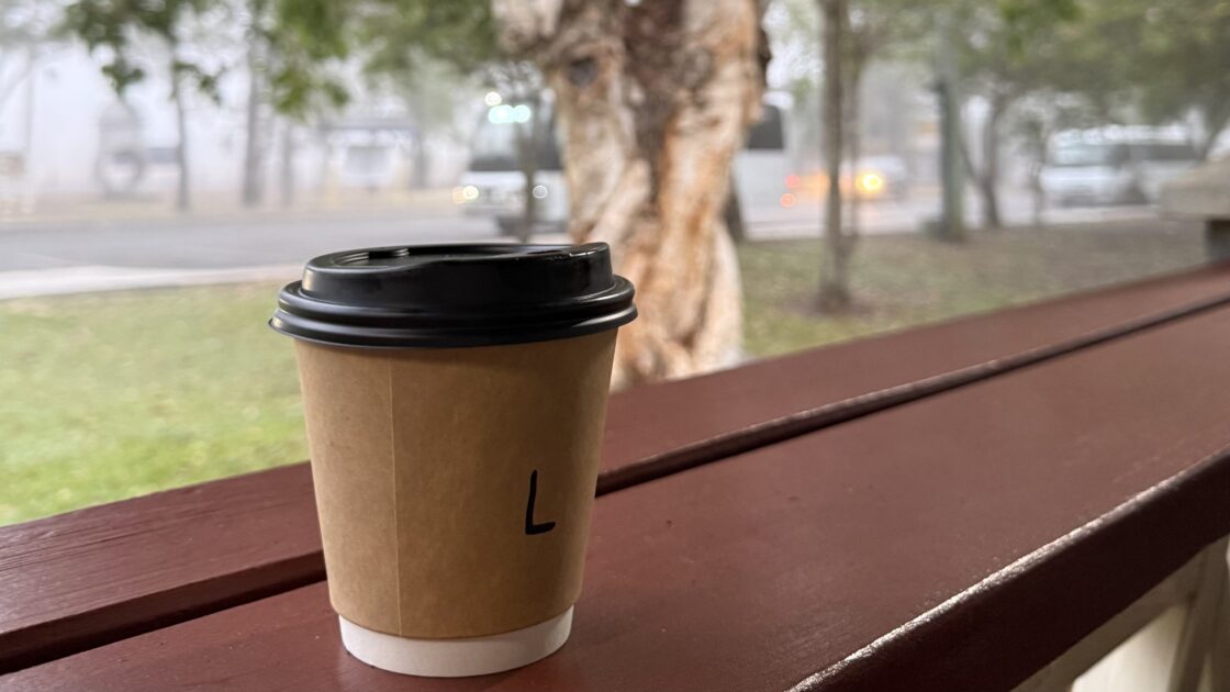 ケアンズの熱気球の待ち時間で飲んだコーヒー