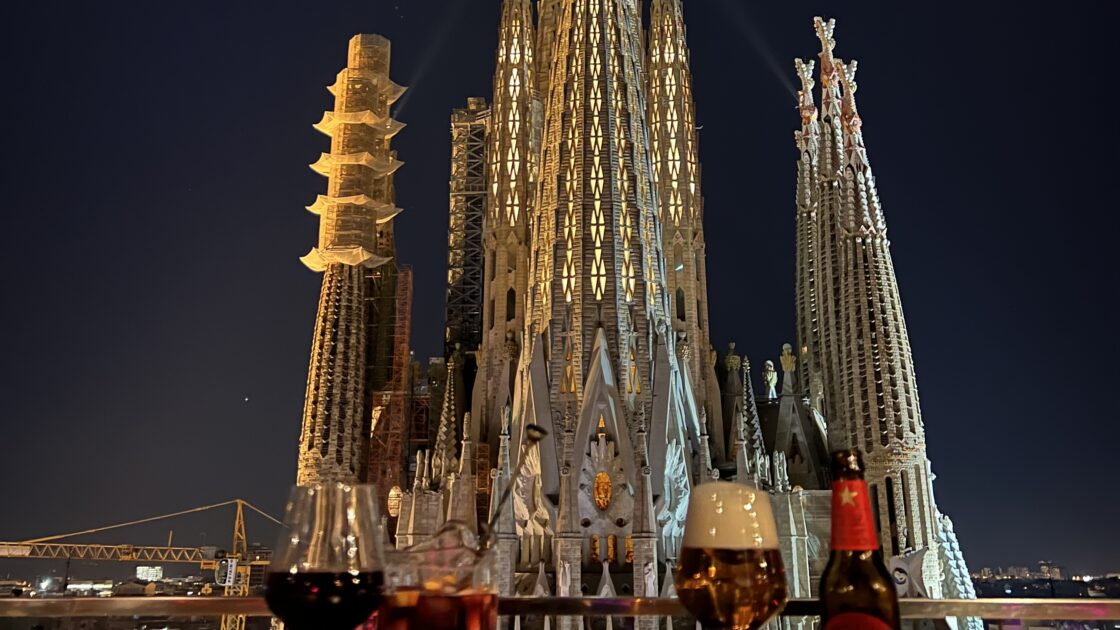 セルコテル ホテル ロセリョンの屋上バーで楽しむ美味しいお酒とタパス（おつまみ）