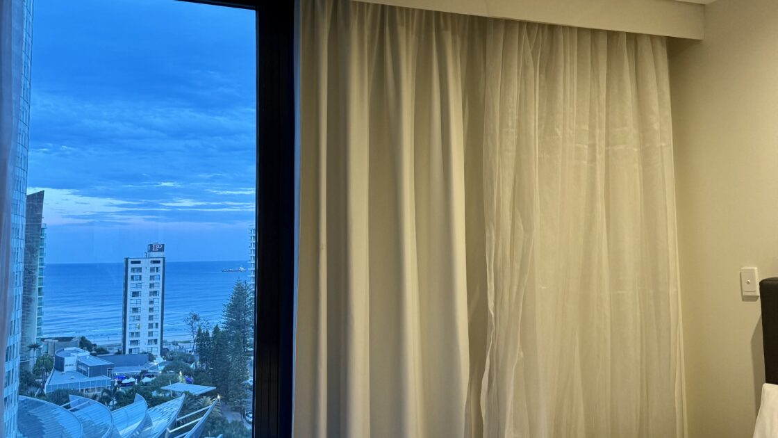 オーストラリアのゴールドコーストのvocoホテルの部屋