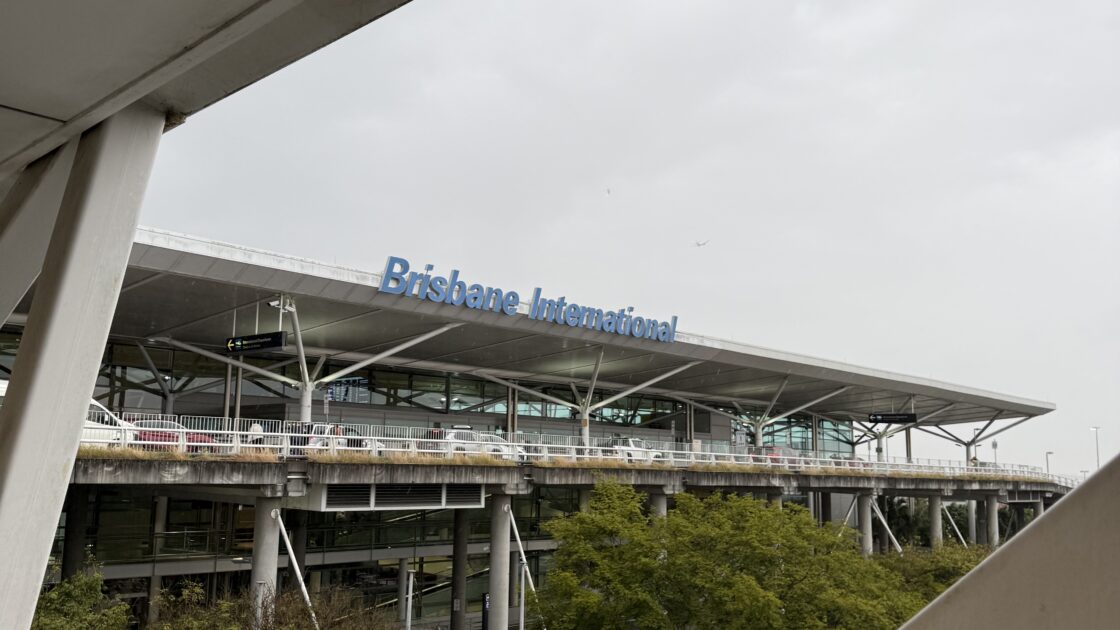 オーストラリアのゴールドコーストの野隣町ブリスベン空港