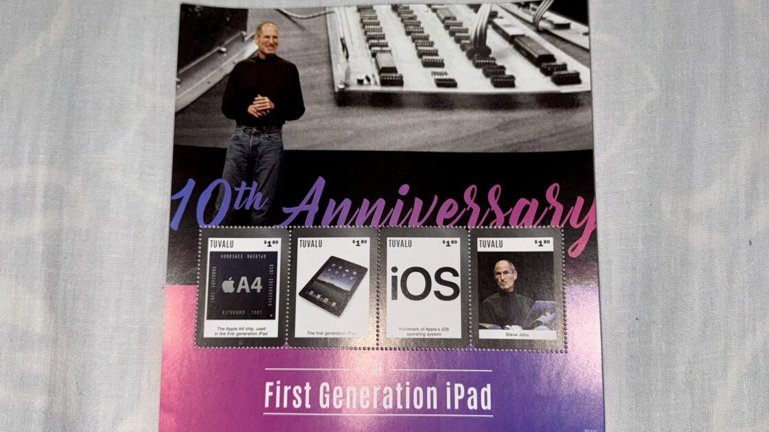 ツバルで発行された初代iPad発売10周年記念の切手4枚セット（各1.8ドル）