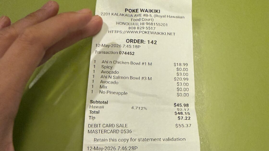 Poke Waikikiのレシート、注文内容と値段の詳細